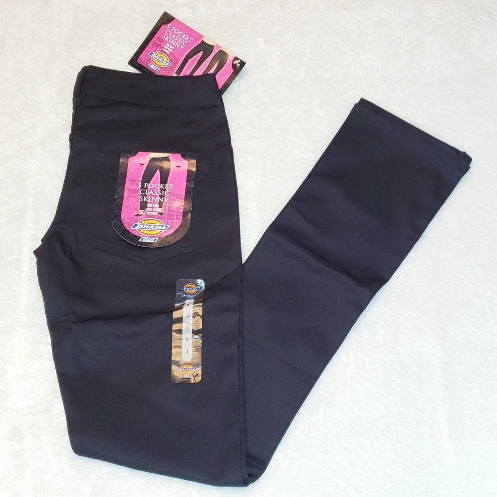 NWT Dark Navy Skinny Pants (Dickies HH164)